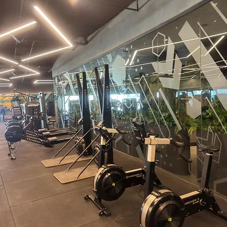 Grand Sapphire Casino & 24 Iskele Apartmán
