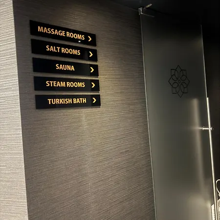 Grand Sapphire Casino & 24 Iskele