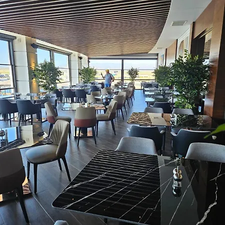 Grand Sapphire Casino & 24 Iskele