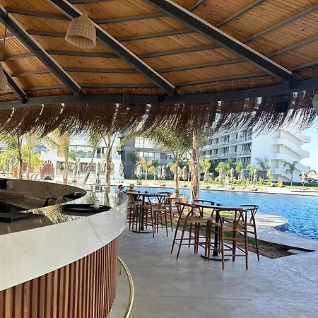 Apartamento Grand Sapphire Casino & 24 Iskele *